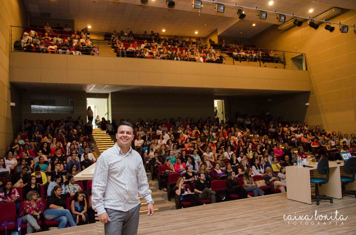 caixa bonita fotografia gabriella cerretti são paulo sp 17º 17 encontro gratuito de RH rh recursos humanos do grupo trhoca realização universidade unicid carrão