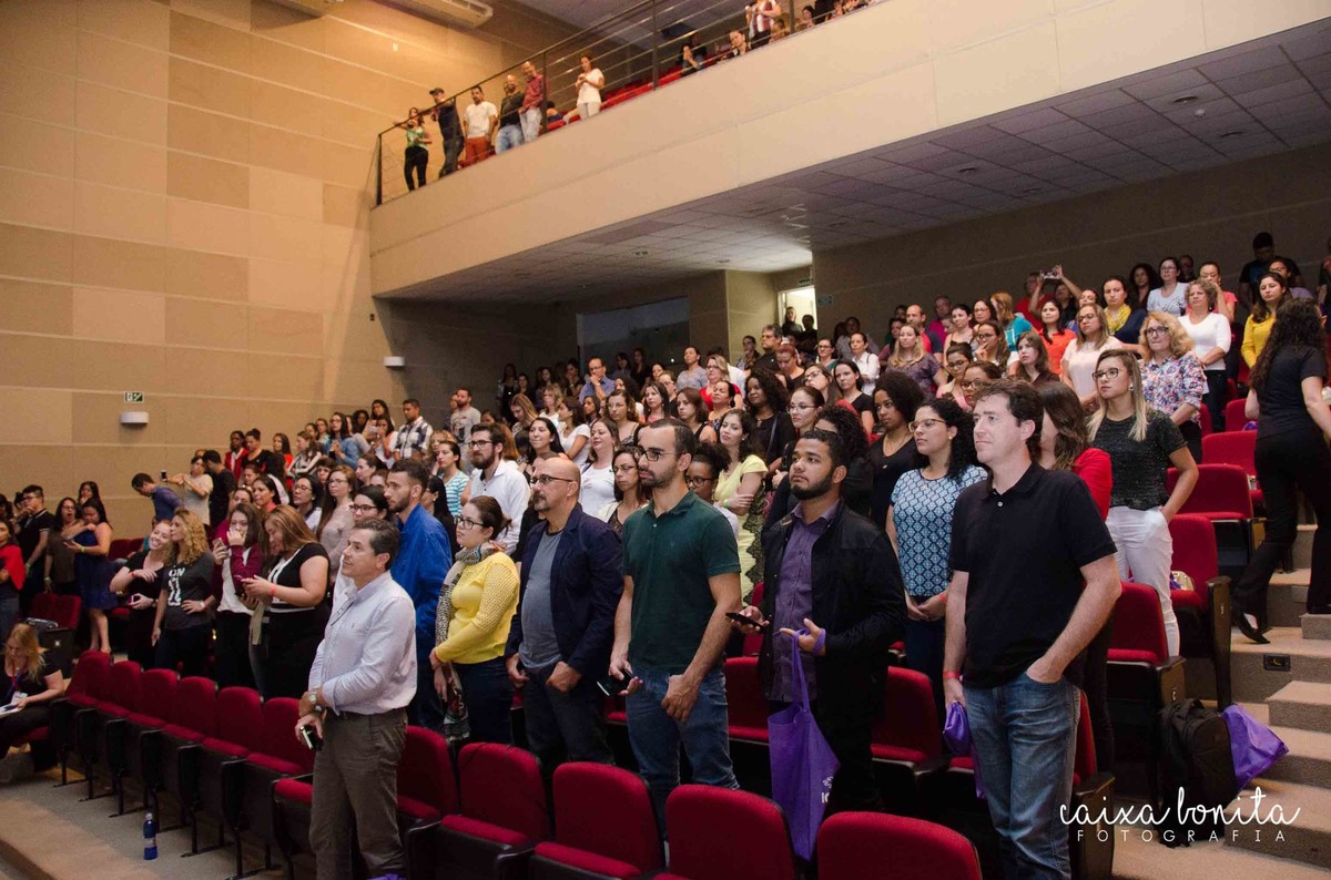 caixa bonita fotografia gabriella cerretti são paulo sp 17º 17 encontro gratuito de RH rh recursos humanos do grupo trhoca realização universidade unicid carrão