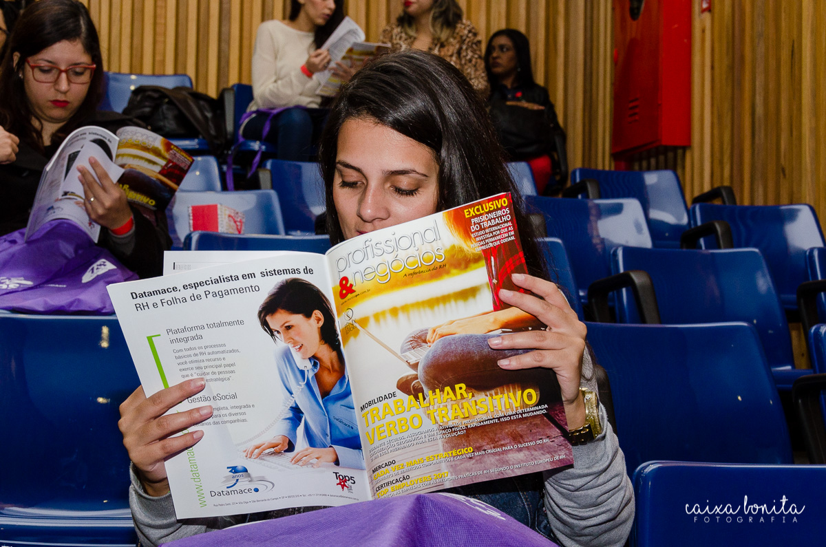 caixa bonita fotografia gabriella cerretti são paulo sp 17º 17 encontro gratuito de RH rh recursos humanos do grupo trhoca realização universidade unipaulistana