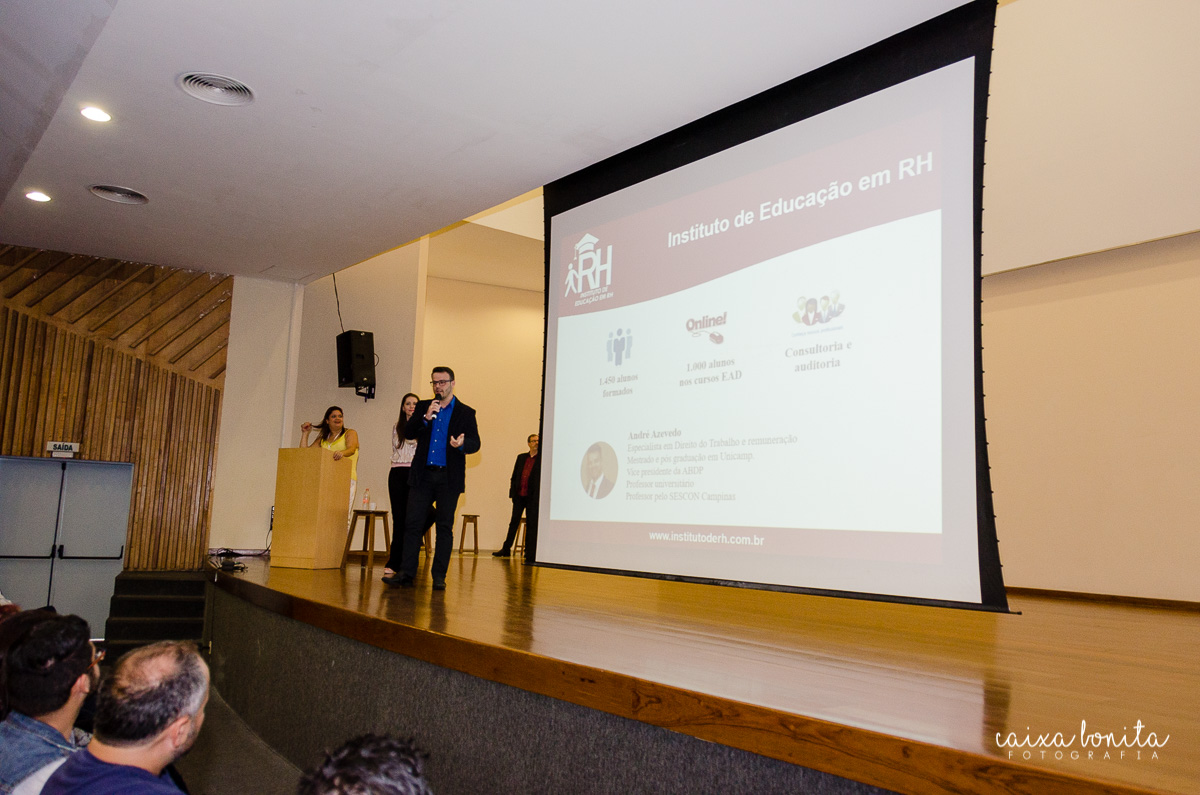 caixa bonita fotografia gabriella cerretti são paulo sp 17º 17 encontro gratuito de RH rh recursos humanos do grupo trhoca realização universidade unipaulistana