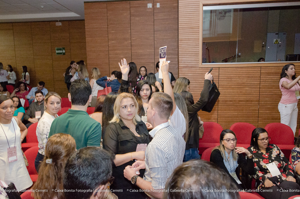 evento grupo trhoca isabela cavalheiro faculdade mackenzie caixa bonita fotografia gabriella cerretti voluntários parceiros corporativo gratuito rh recursos humanos