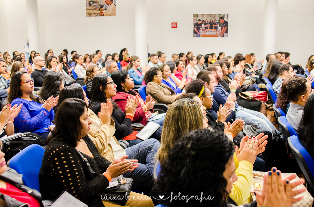 caixa bonita fotografia gabriella cerretti são paulo sp grupo trhoca evento gratuito de recursos humanos palestras parceiros parceira senai vila mariana
