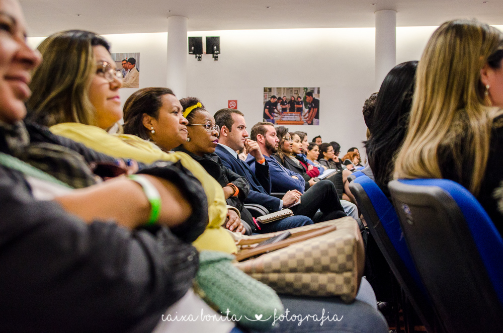 caixa bonita fotografia gabriella cerretti são paulo sp grupo trhoca evento gratuito de recursos humanos palestras parceiros parceira senai vila mariana