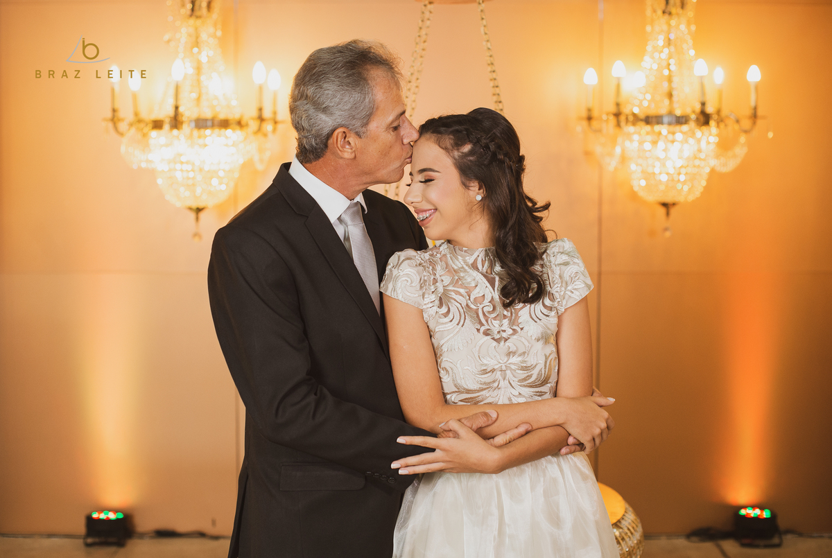 pai e filha debutante