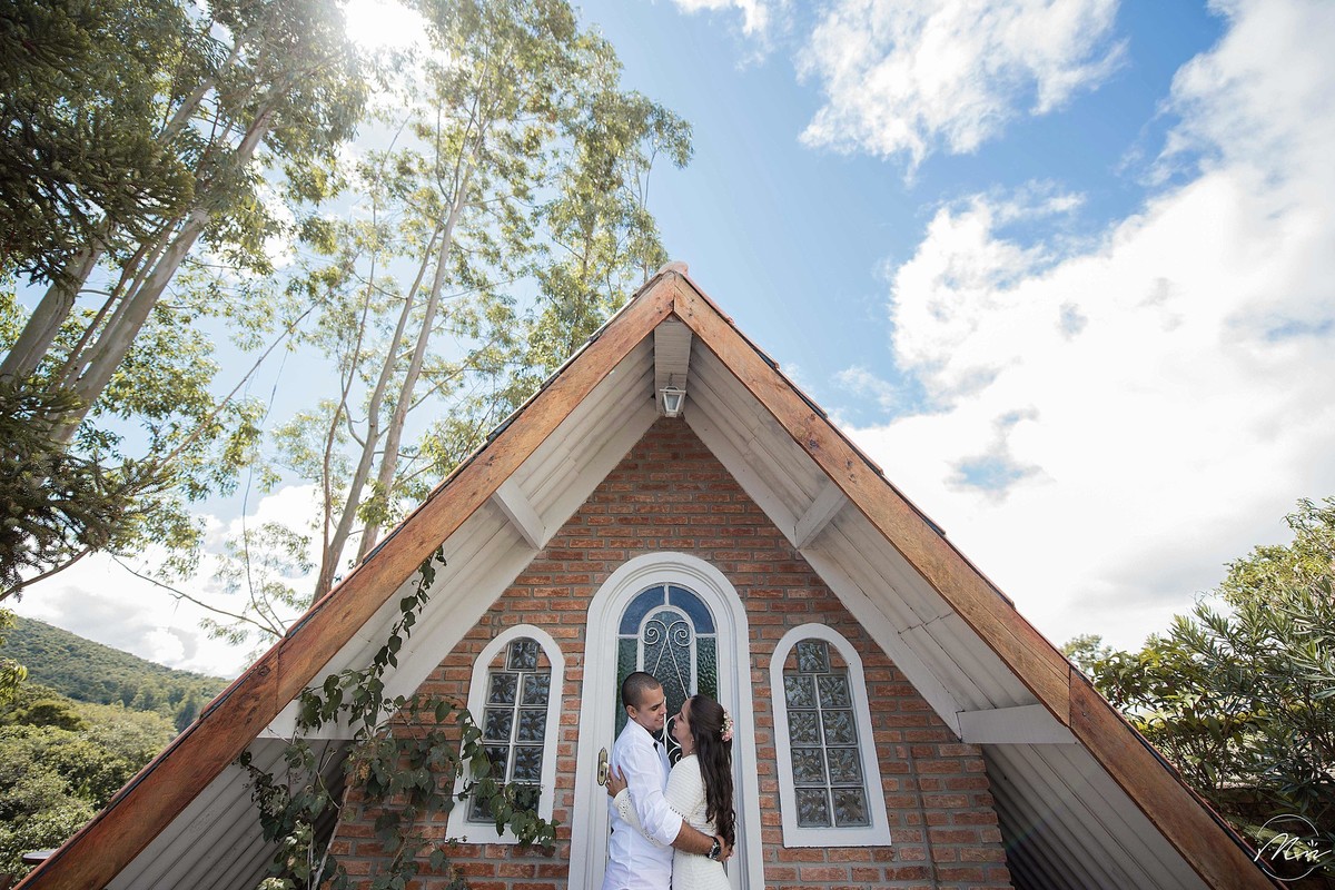 ensaio-pre-wedding-Neto-e-Flavia-em-Lagoinha-SP-fotografado-por-Marcela-Nunes-Fotografia