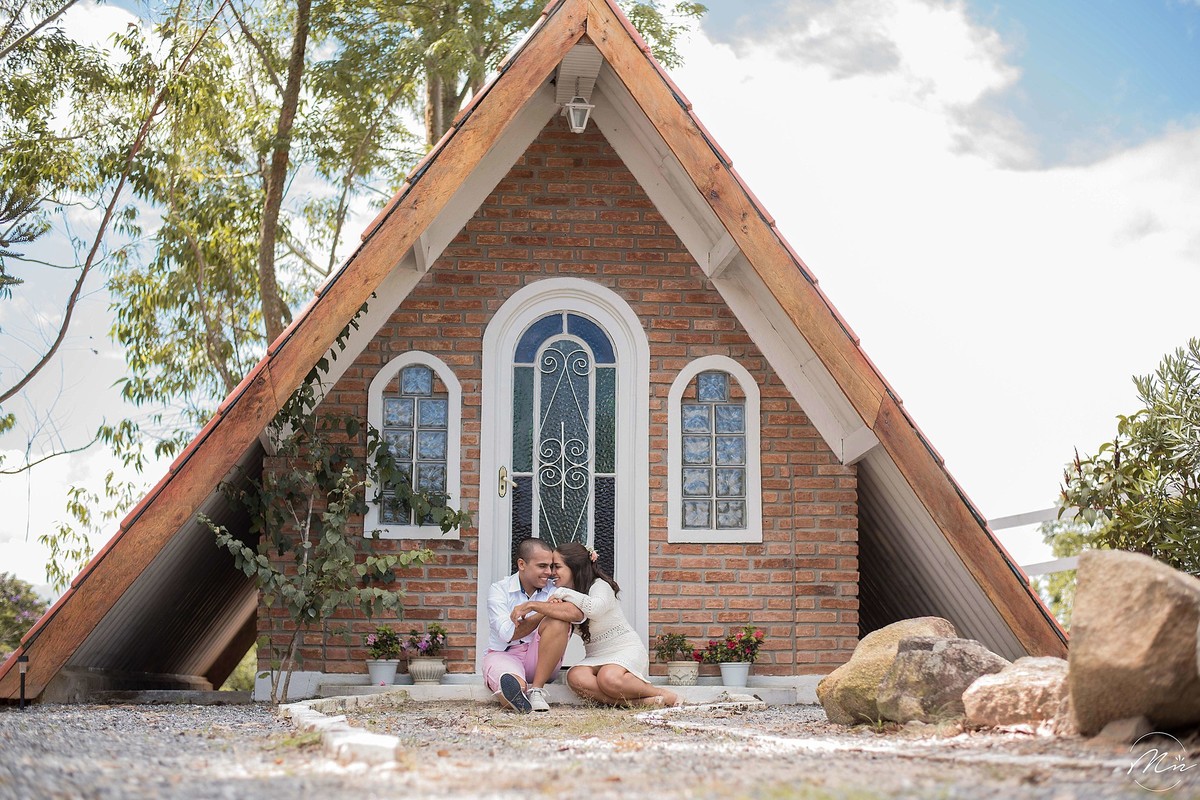 ensaio-pre-wedding-Neto-e-Flavia-em-Lagoinha-SP-fotografado-por-Marcela-Nunes-Fotografia