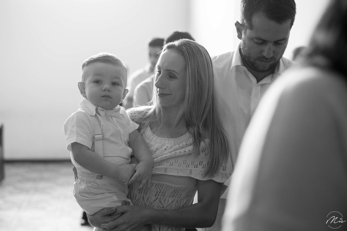 Theo-batizado-realizado-em-guaratingueta-sp-na-igreja-santuario-de-frei-galvao-fotografado-por-marcela-nunes-fotografia