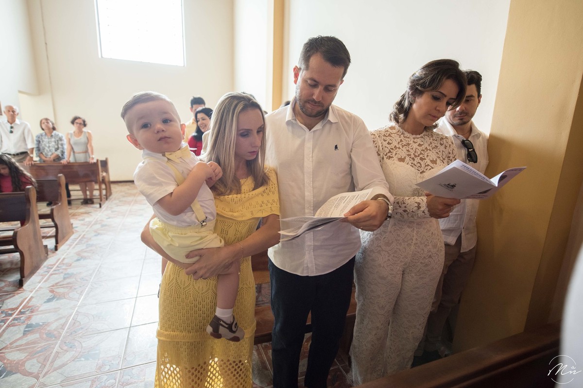 Theo-batizado-realizado-em-guaratingueta-sp-na-igreja-santuario-de-frei-galvao-fotografado-por-marcela-nunes-fotografia