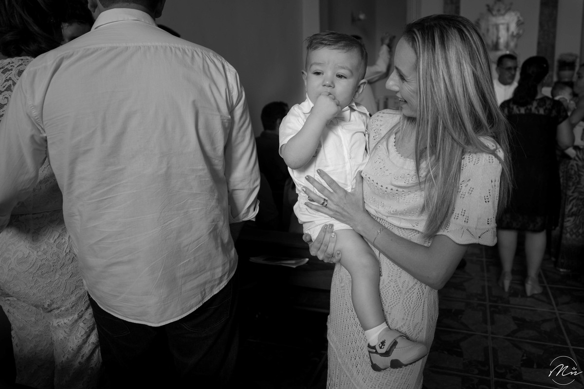 Theo-batizado-realizado-em-guaratingueta-sp-na-igreja-santuario-de-frei-galvao-fotografado-por-marcela-nunes-fotografia