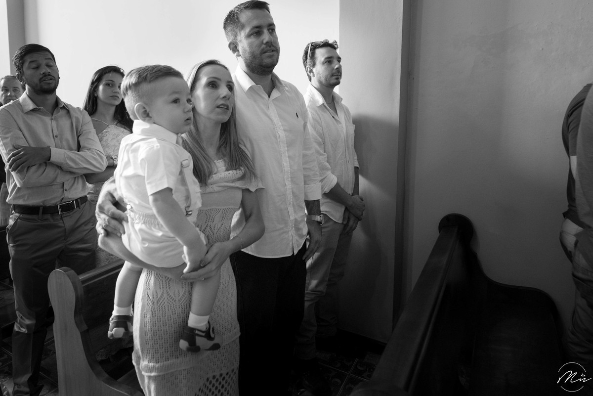 Theo-batizado-realizado-em-guaratingueta-sp-na-igreja-santuario-de-frei-galvao-fotografado-por-marcela-nunes-fotografia