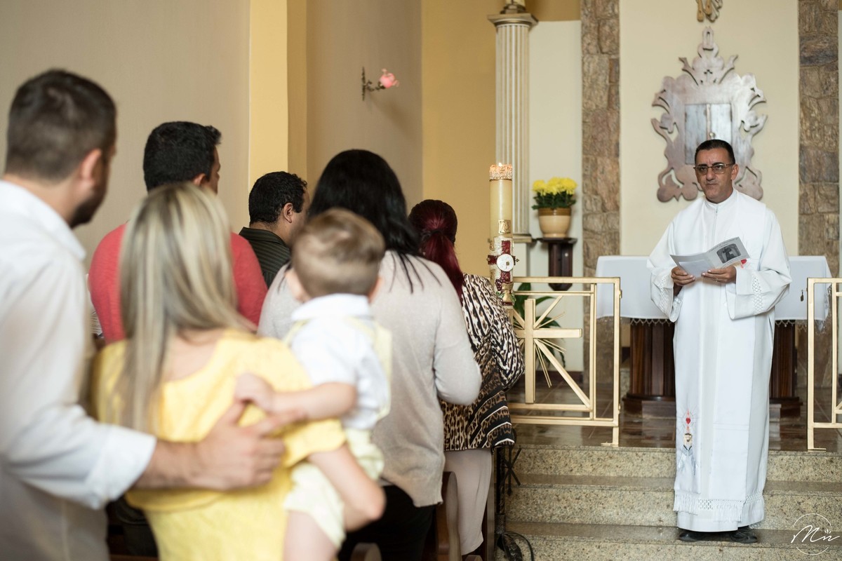 Theo-batizado-realizado-em-guaratingueta-sp-na-igreja-santuario-de-frei-galvao-fotografado-por-marcela-nunes-fotografia