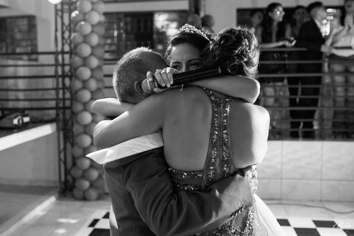 aniversario-de-15-anos-debutante-Beatriz-realizado-em-aparecida-sp-fotografado-por-marcela-nunes-fotografia