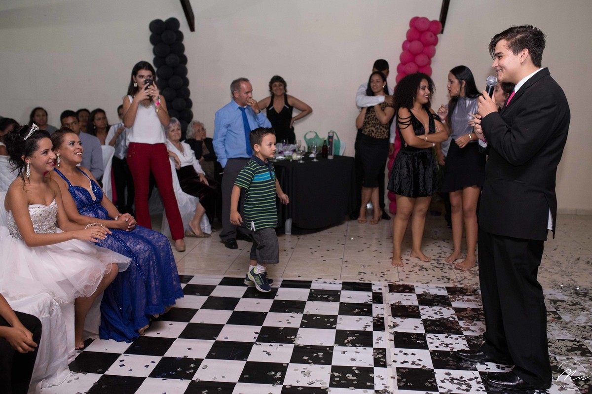 aniversario-de-15-anos-debutante-Beatriz-realizado-em-aparecida-sp-fotografado-por-marcela-nunes-fotografia