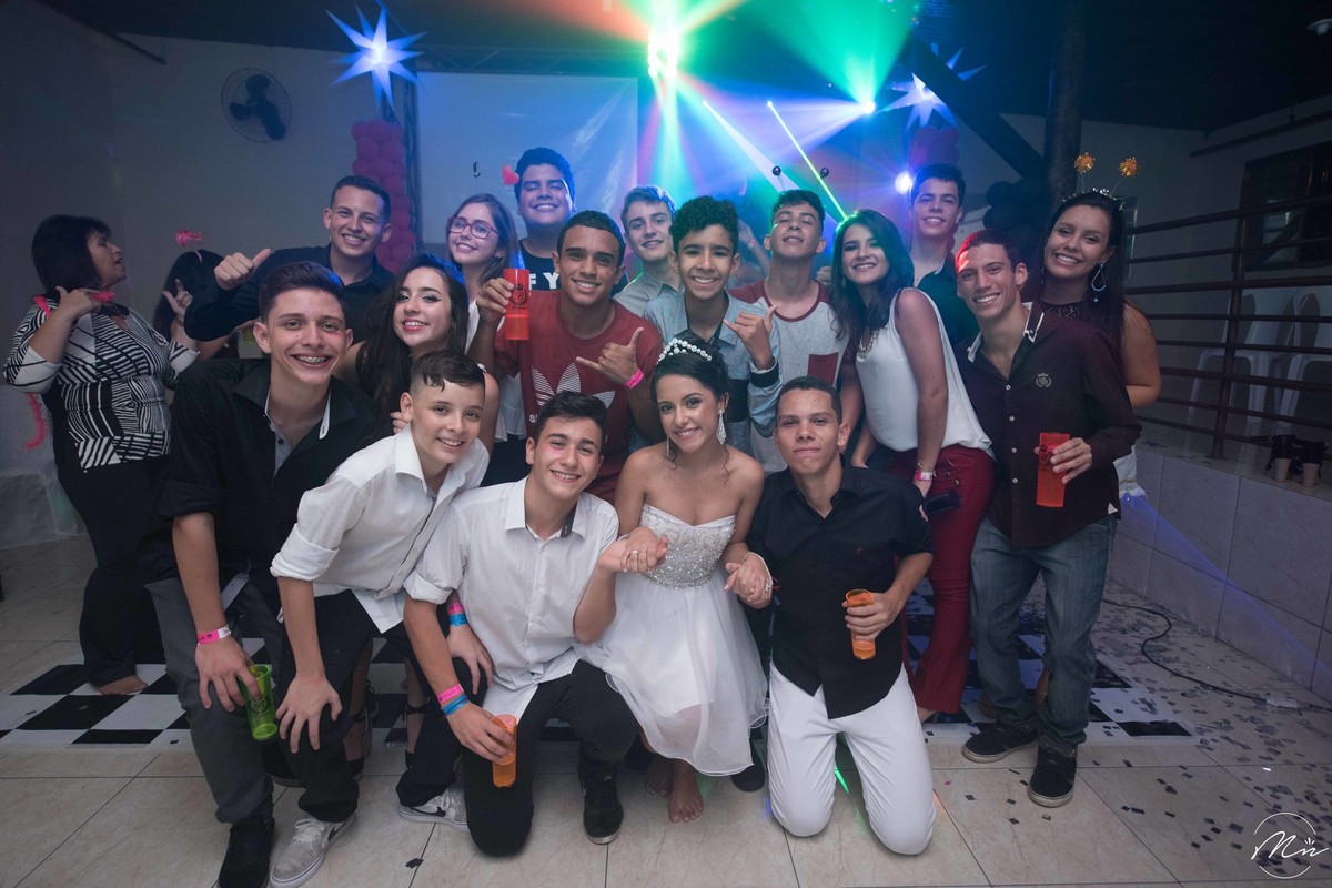 aniversario-de-15-anos-debutante-Beatriz-realizado-em-aparecida-sp-fotografado-por-marcela-nunes-fotografia