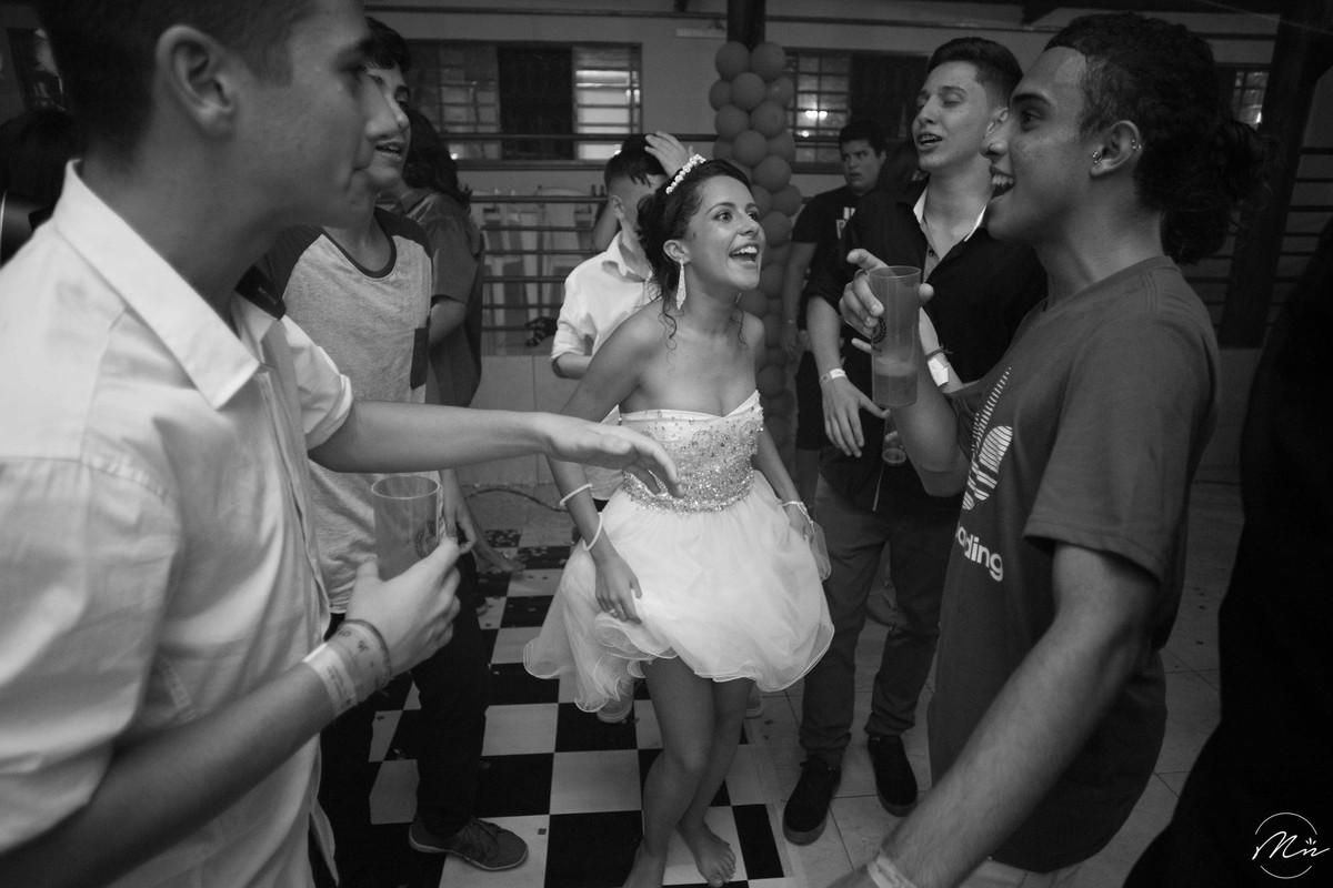 aniversario-de-15-anos-debutante-Beatriz-realizado-em-aparecida-sp-fotografado-por-marcela-nunes-fotografia