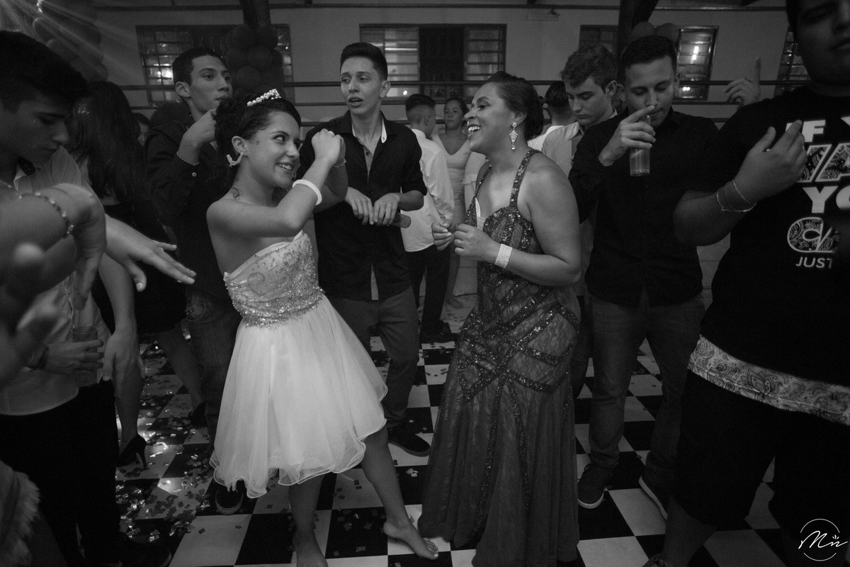 aniversario-de-15-anos-debutante-Beatriz-realizado-em-aparecida-sp-fotografado-por-marcela-nunes-fotografia