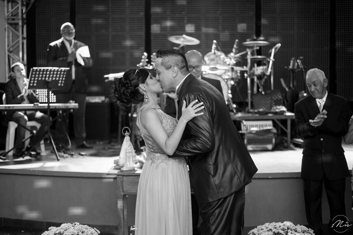 ana-karina-e-kiko-casamento-civil-fotografado-em-roseira-sp-por-marcela-nunes-fotografia