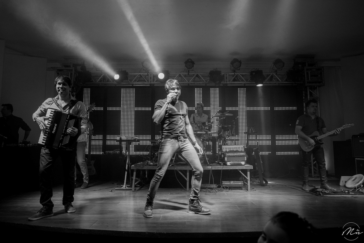 ana-karina-e-kiko-casamento-civil-fotografado-em-roseira-sp-por-marcela-nunes-fotografia