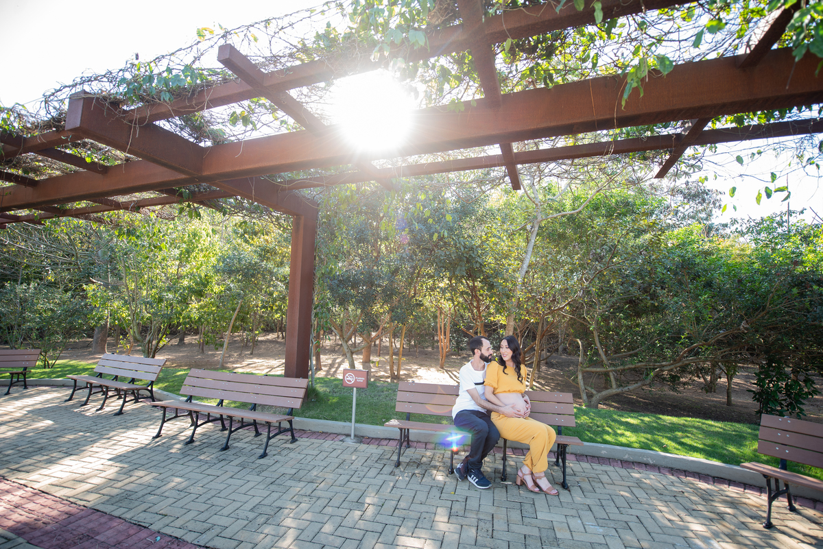 ensaio-gestante-mari-e-renato-no-santuario-nacional-aparecida-do-norte-cidade-do-romeiro