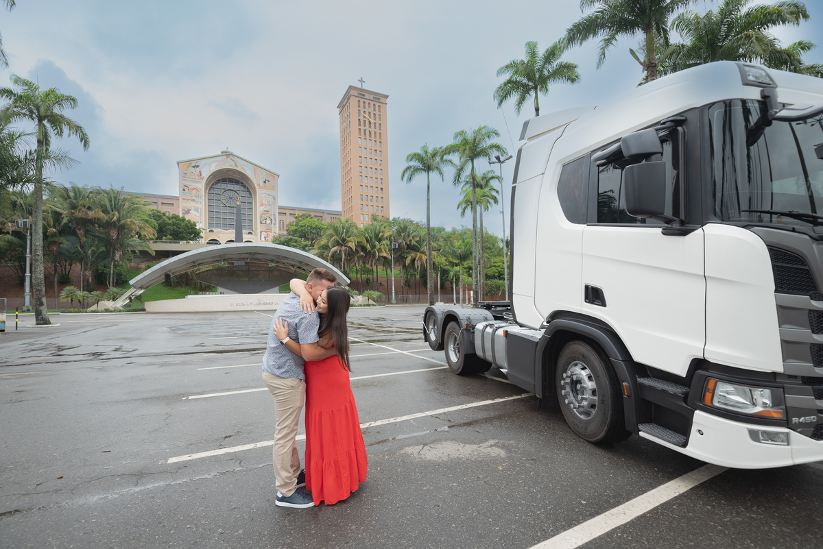 ensaio-casal-pre-wedding-no-santuario-nacional-aparecida-do-norte