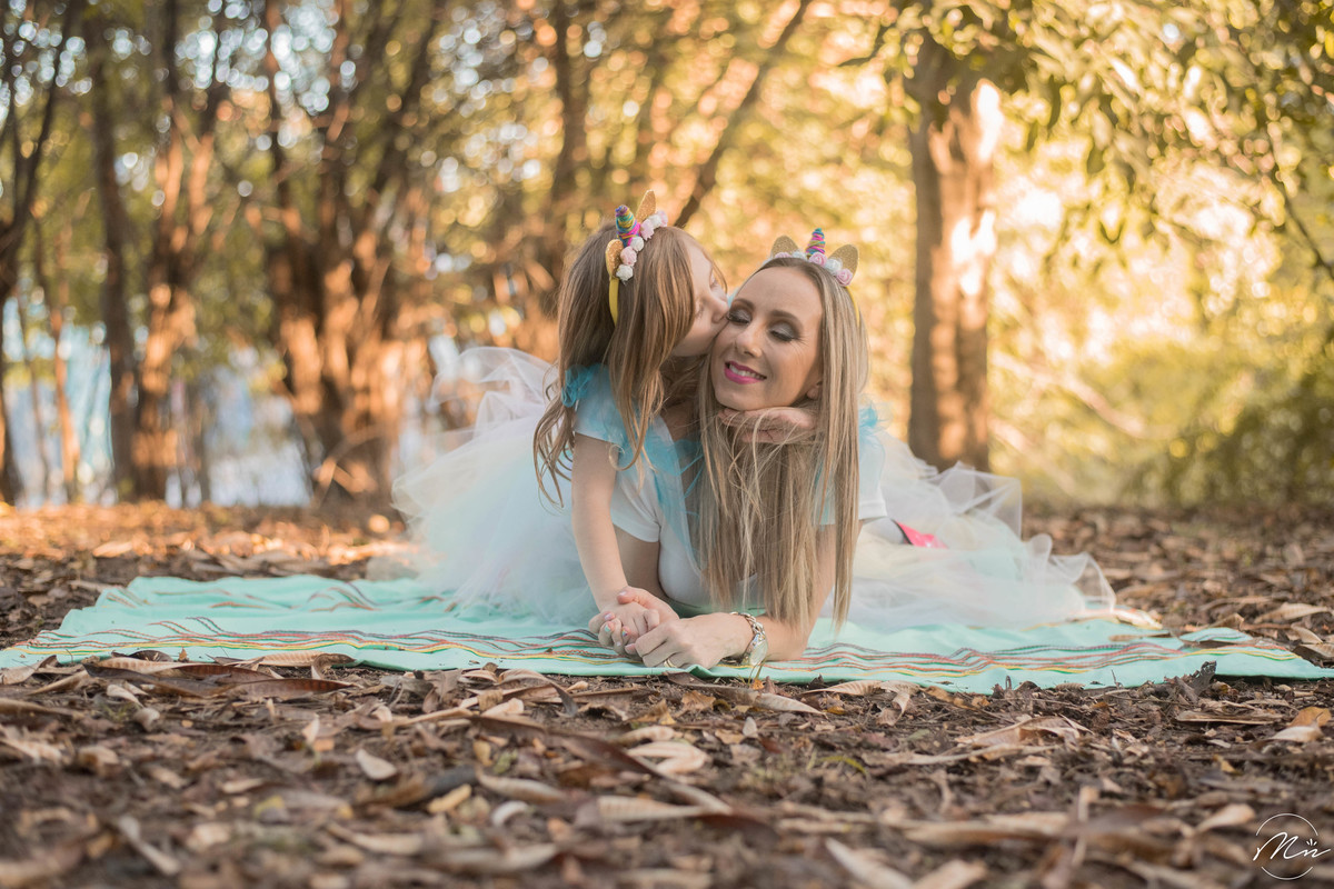 leticia-e-larinha-ensaio-tal-mae-tal-filha-unicornio-guaratingueta-sp