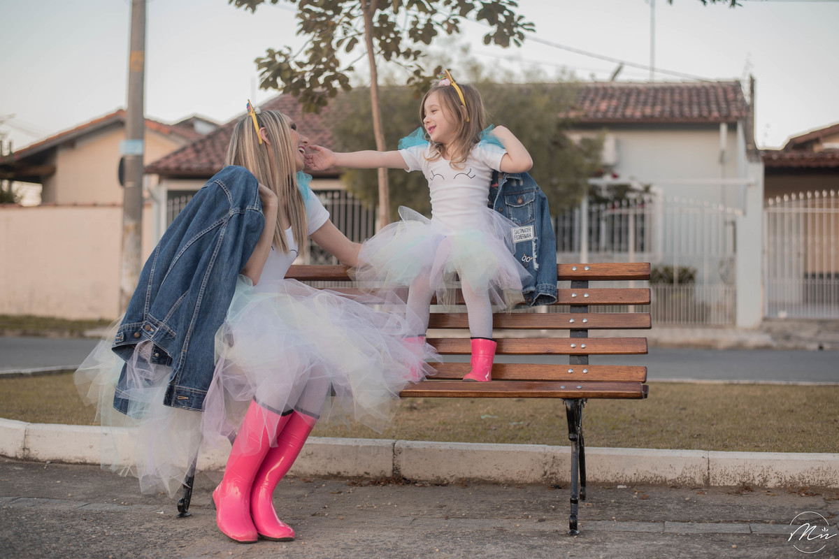 leticia-e-larinha-ensaio-tal-mae-tal-filha-unicornio-guaratingueta-sp