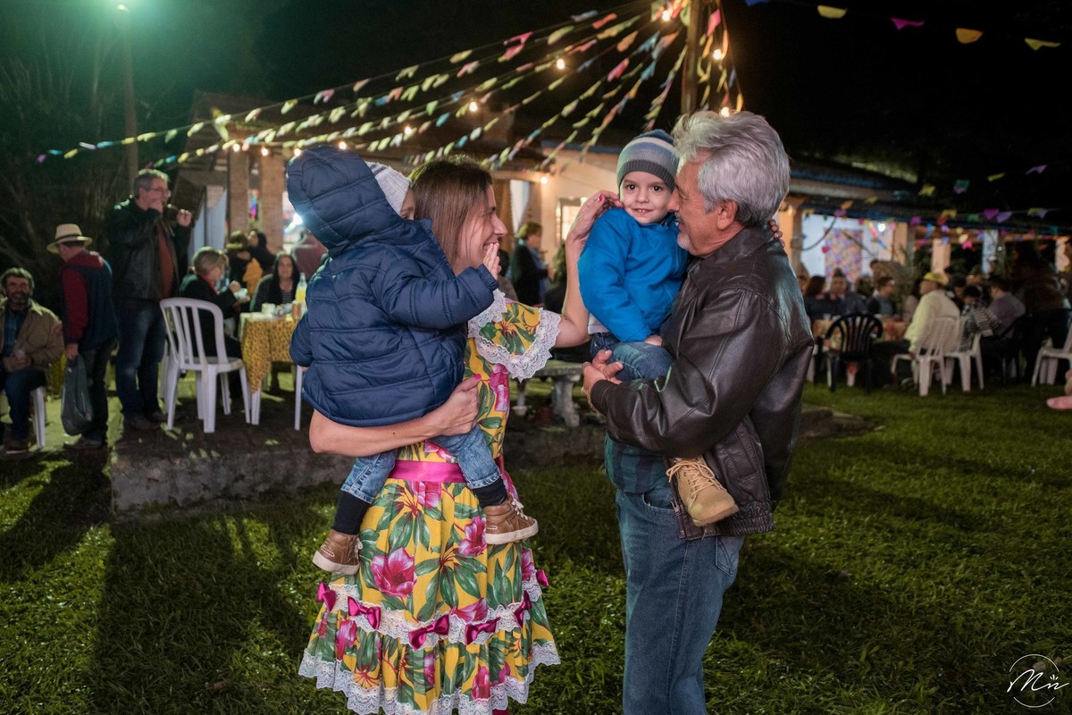 arraia-da-gisa-aniversario-festa-junina-guaratingueta-sp