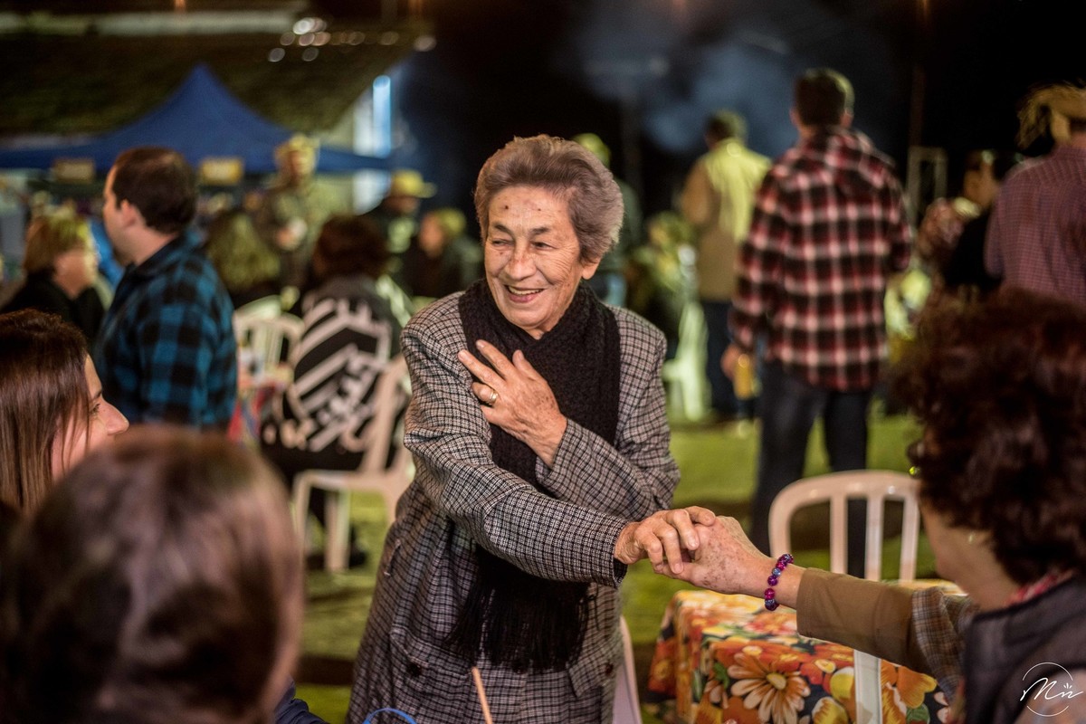 arraia-da-gisa-aniversario-festa-junina-guaratingueta-sp