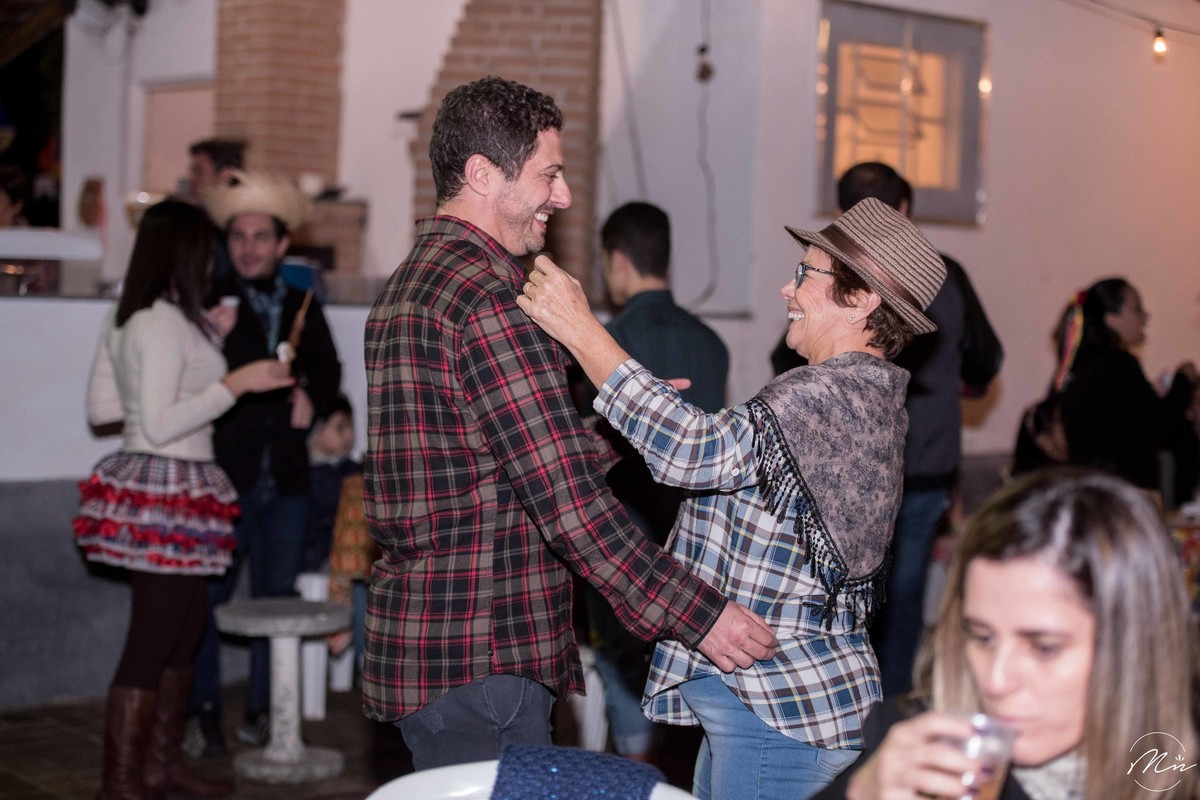 arraia-da-gisa-aniversario-festa-junina-guaratingueta-sp