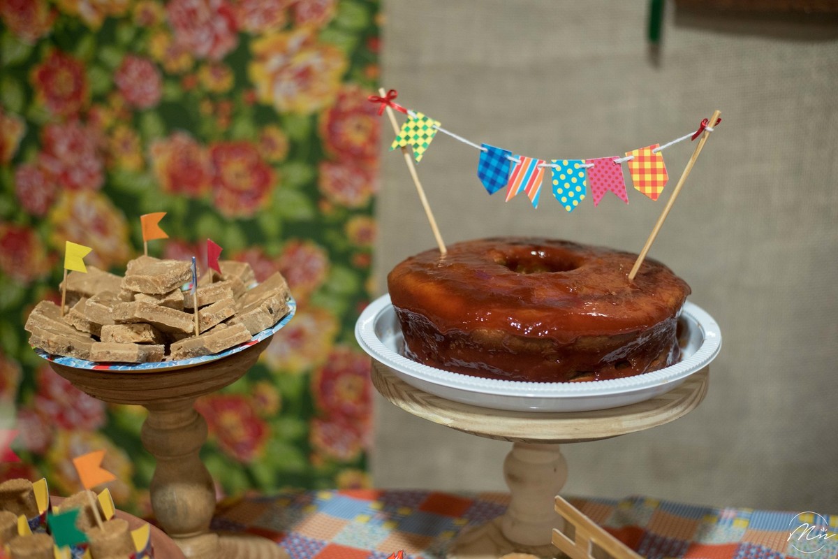 arraia-da-gisa-aniversario-festa-junina-guaratingueta-sp