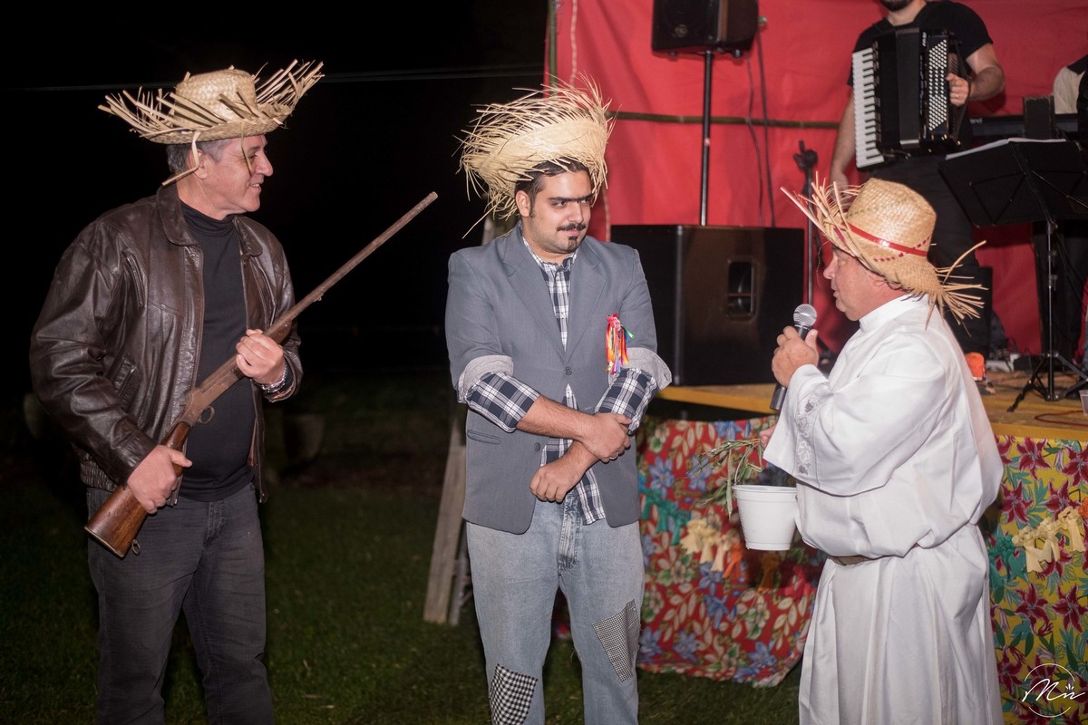 arraia-da-gisa-aniversario-festa-junina-guaratingueta-sp