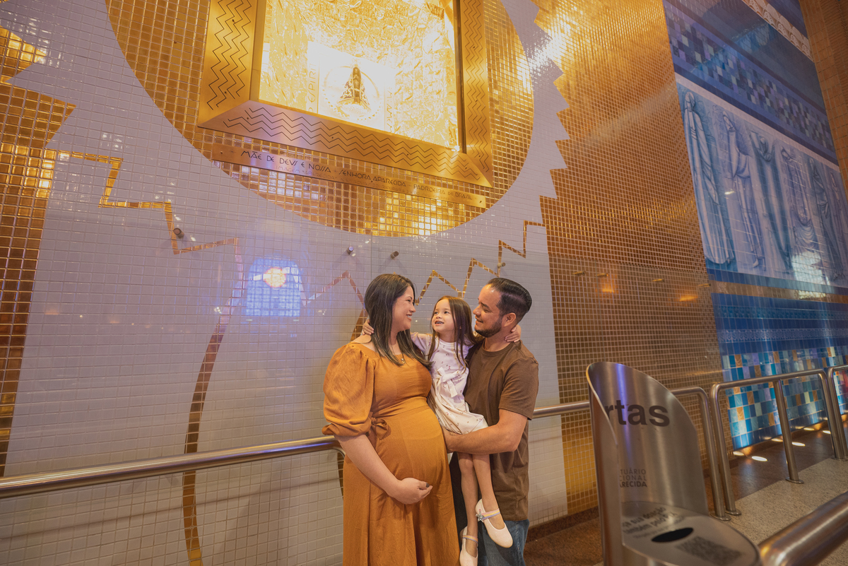 ensaio gestante no santuario nacional basilica de nossa senhora aparecida em aparecida do norte