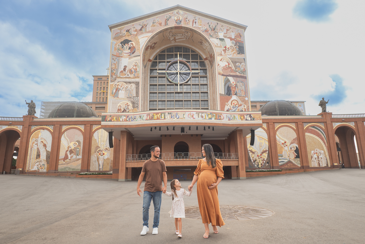 ensaio gestante no santuario nacional basilica de nossa senhora aparecida em aparecida do norte