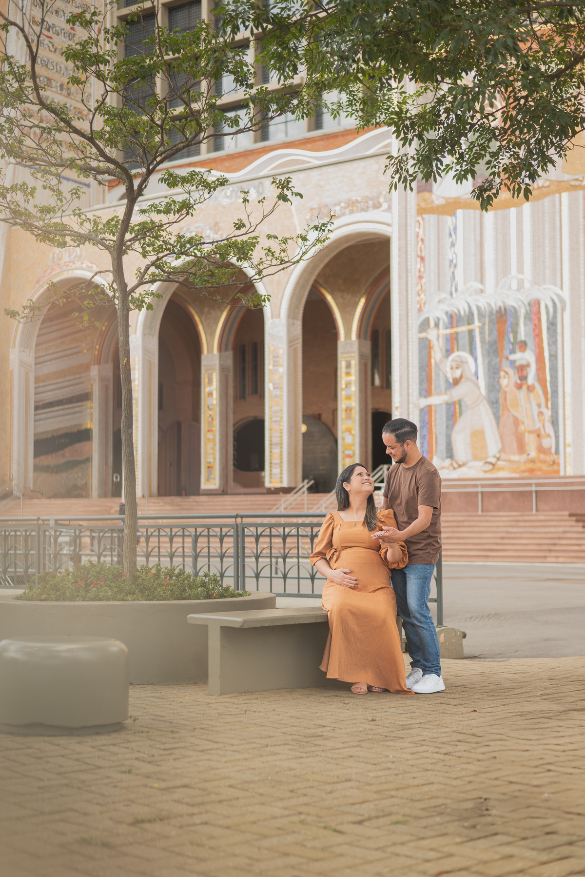 ensaio gestante no santuario nacional basilica de nossa senhora aparecida em aparecida do norte