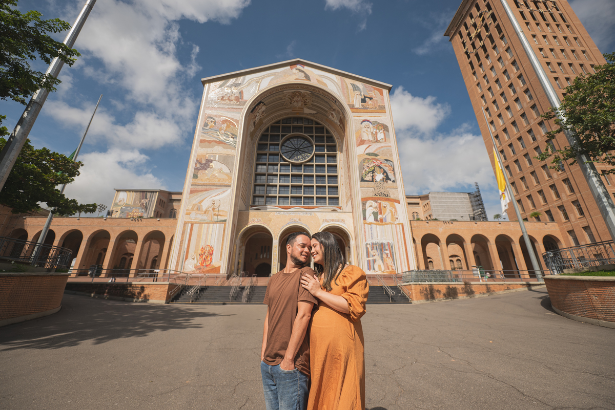 ensaio gestante no santuario nacional basilica de nossa senhora aparecida em aparecida do norte