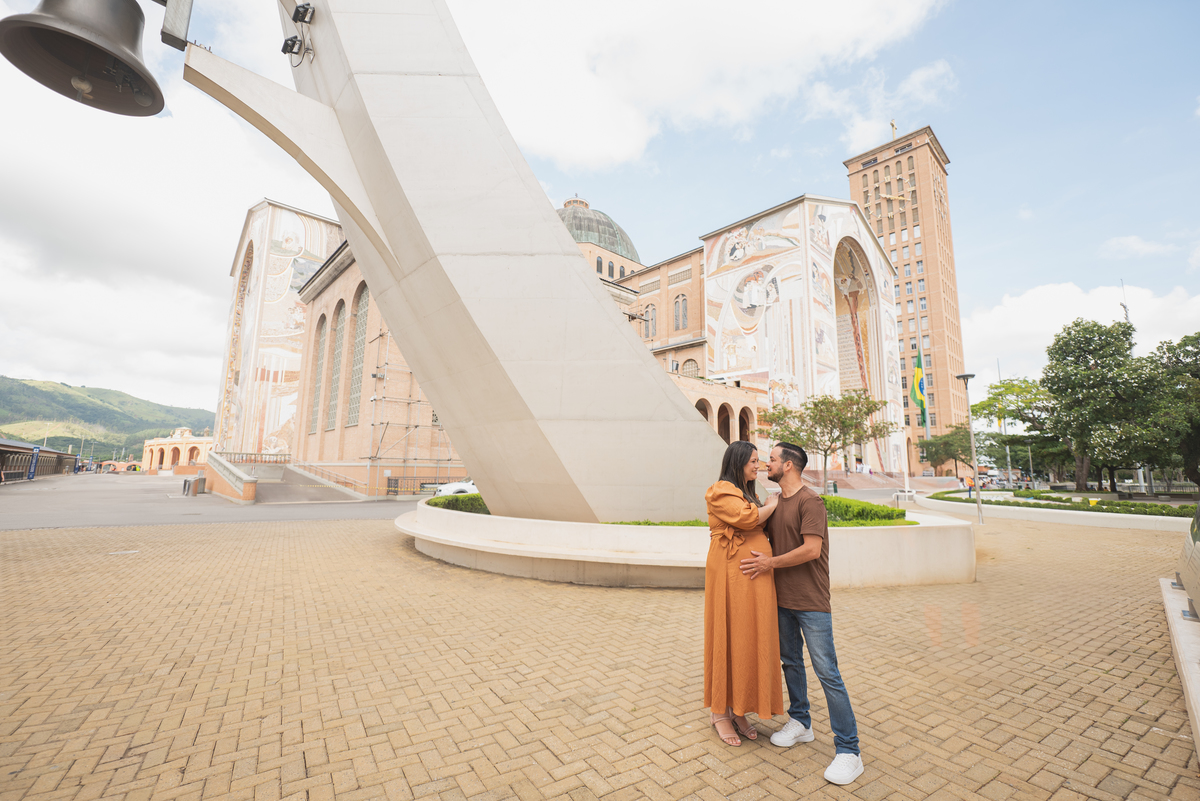 ensaio gestante no santuario nacional basilica de nossa senhora aparecida em aparecida do norte