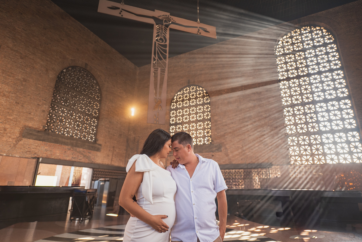 ensaio-gestante-no-santuario-nacional-aparecida-do-norte-cidade-do-romeiro