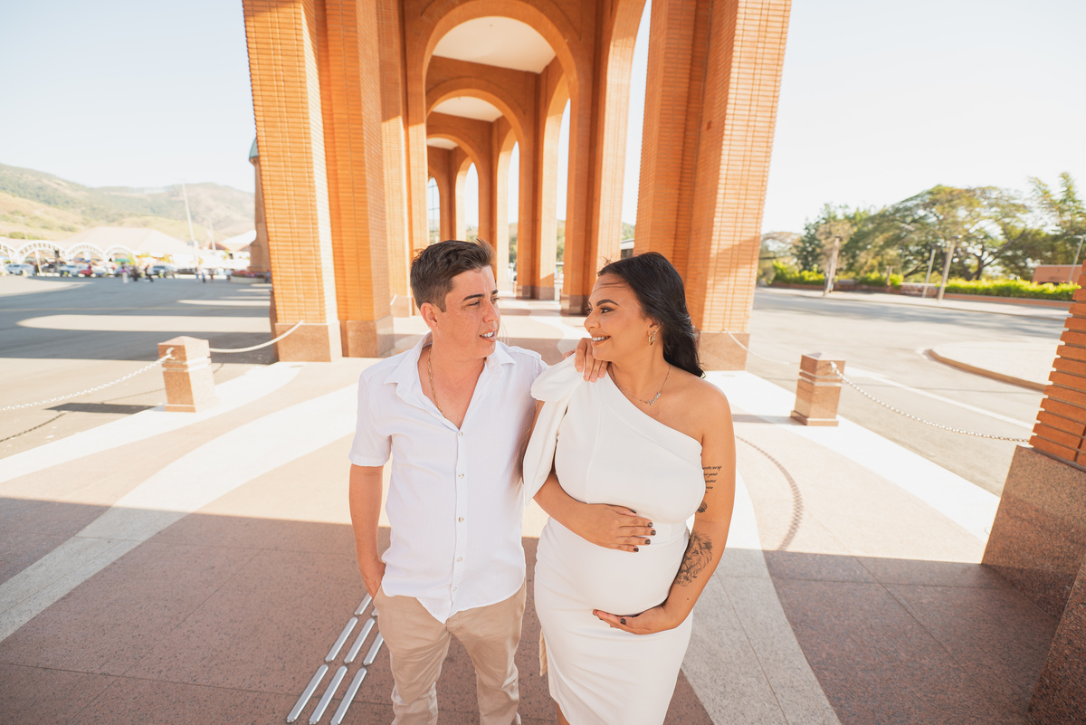 ensaio-gestante-no-santuario-nacional-aparecida-do-norte-cidade-do-romeiro