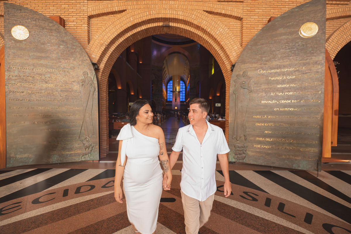 ensaio-gestante-no-santuario-nacional-aparecida-do-norte-cidade-do-romeiro