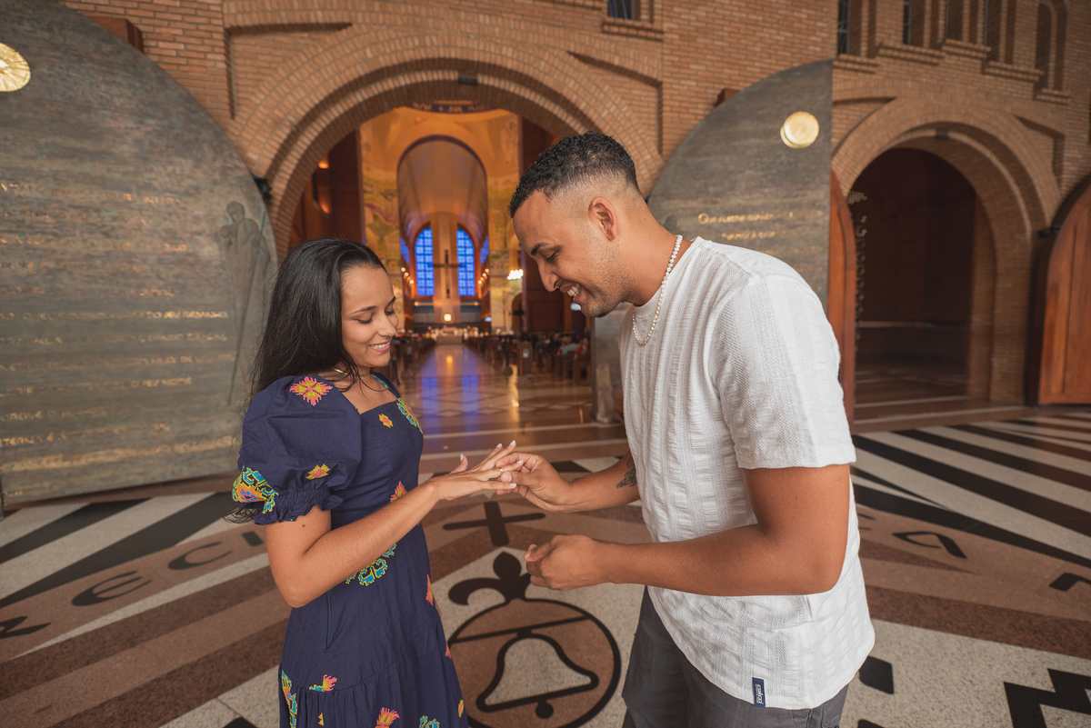 pedido-de-casamento-no-santuario-nacional-basilica-de-nossa-senhora-aparecida-em-aparecida-do-norte