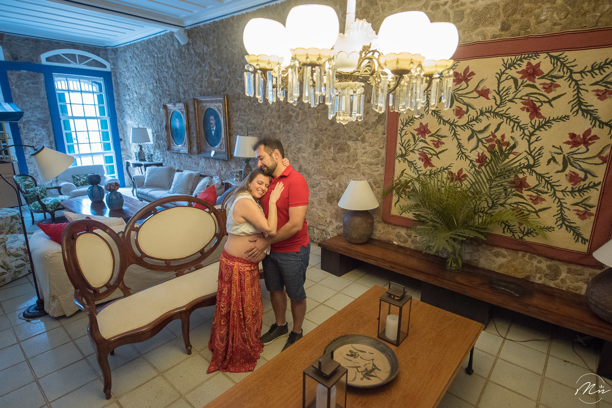 ensaio-gestante-em-paraty-parati-rj-no-centro-hisorico-e-na-praia-de-trindade-e-na-pousada-porto-imperial