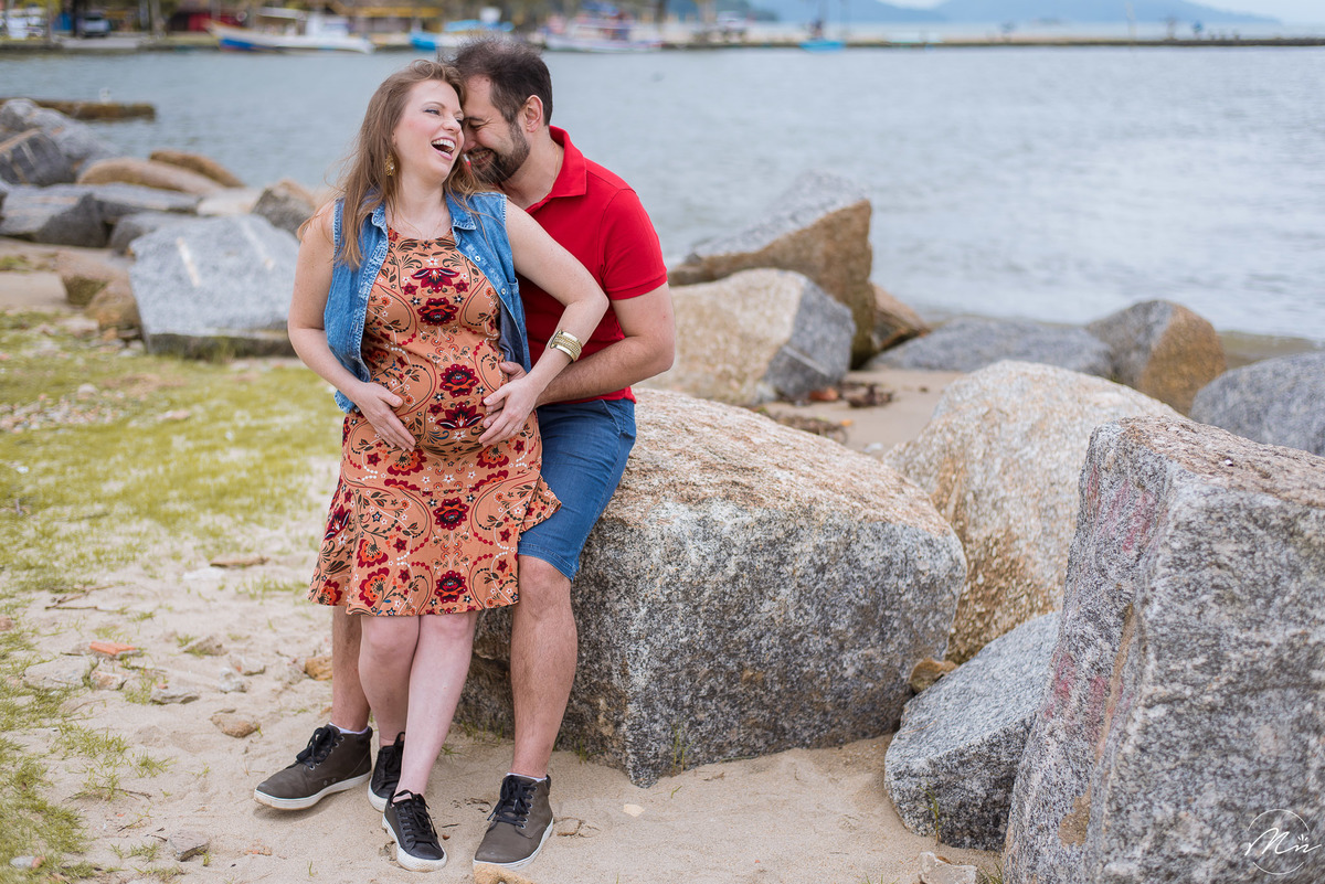 ensaio-gestante-em-paraty-parati-rj-no-centro-hisorico-e-na-praia-de-trindade-e-na-pousada-porto-imperial