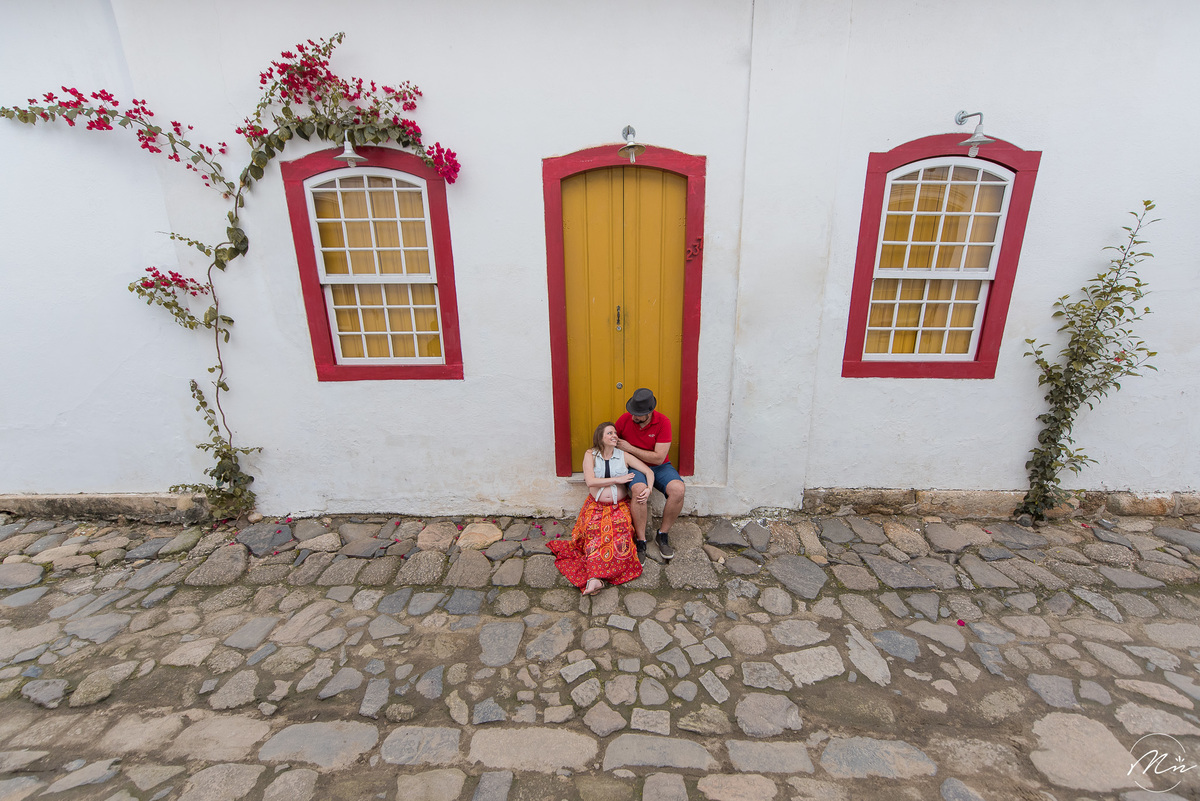 ensaio-gestante-em-paraty-parati-rj-no-centro-hisorico-e-na-praia-de-trindade-e-na-pousada-porto-imperial