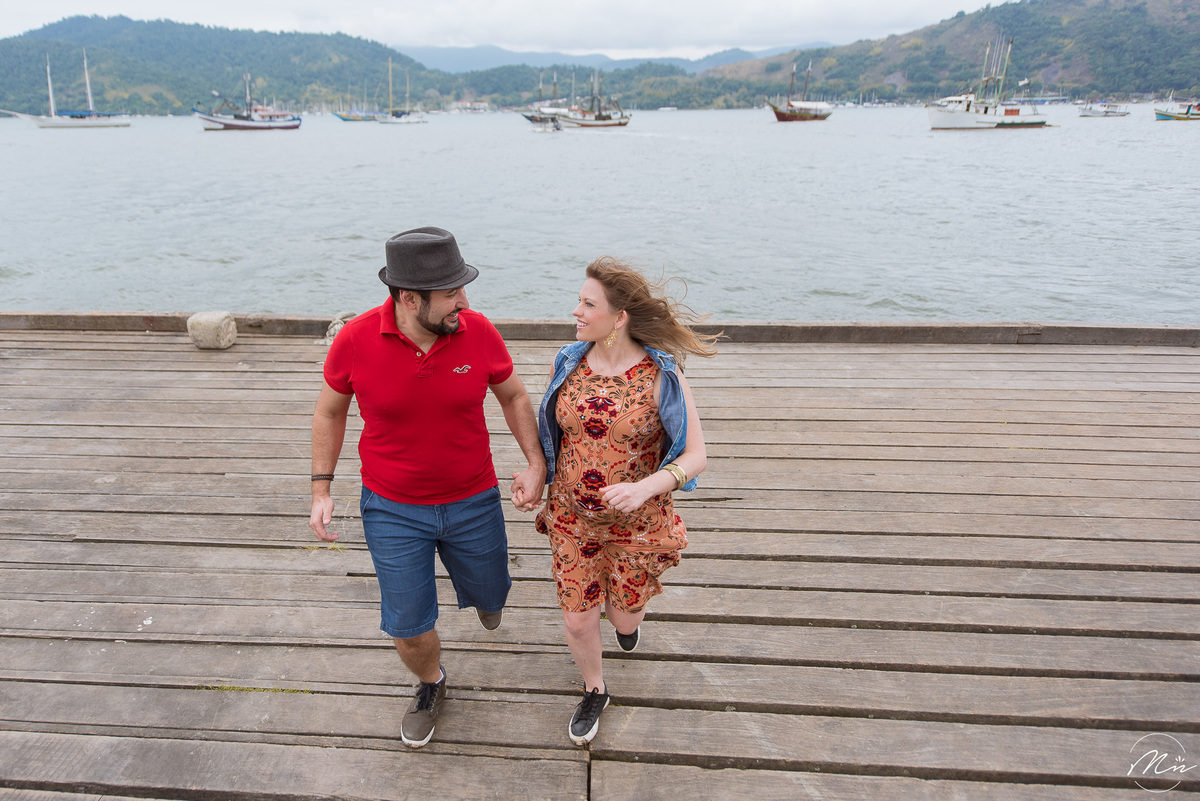 ensaio-gestante-em-paraty-parati-rj-no-centro-hisorico-e-na-praia-de-trindade-e-na-pousada-porto-imperial