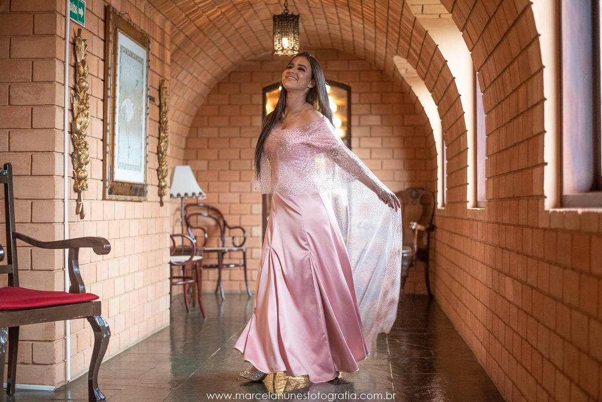 ensaio-15-anos-no-castelo-nacional-inn-em-campos-do-jordao-sp