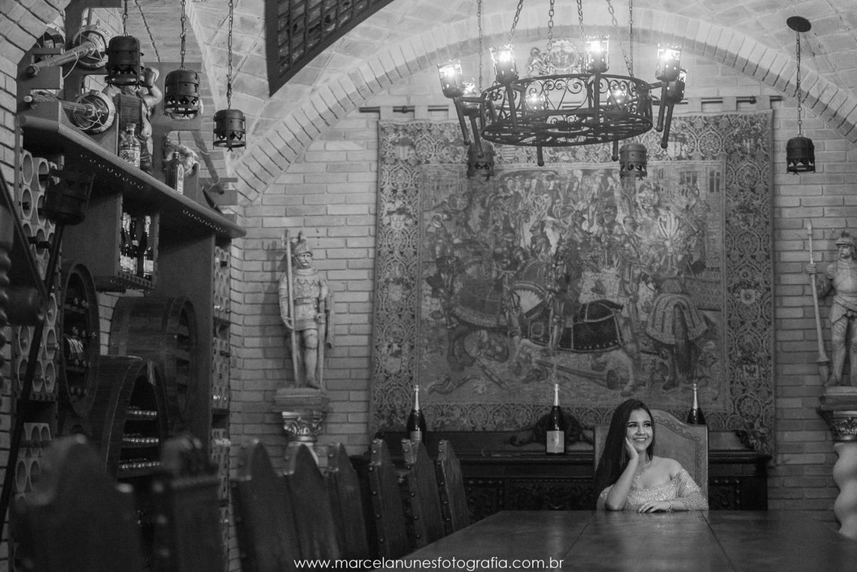 ensaio-15-anos-no-castelo-nacional-inn-em-campos-do-jordao-sp