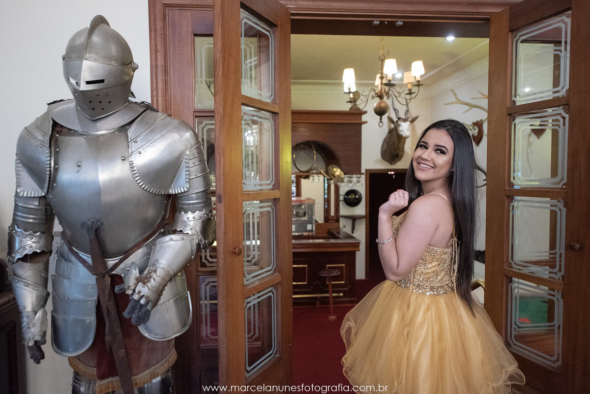 ensaio-15-anos-no-castelo-nacional-inn-em-campos-do-jordao-sp