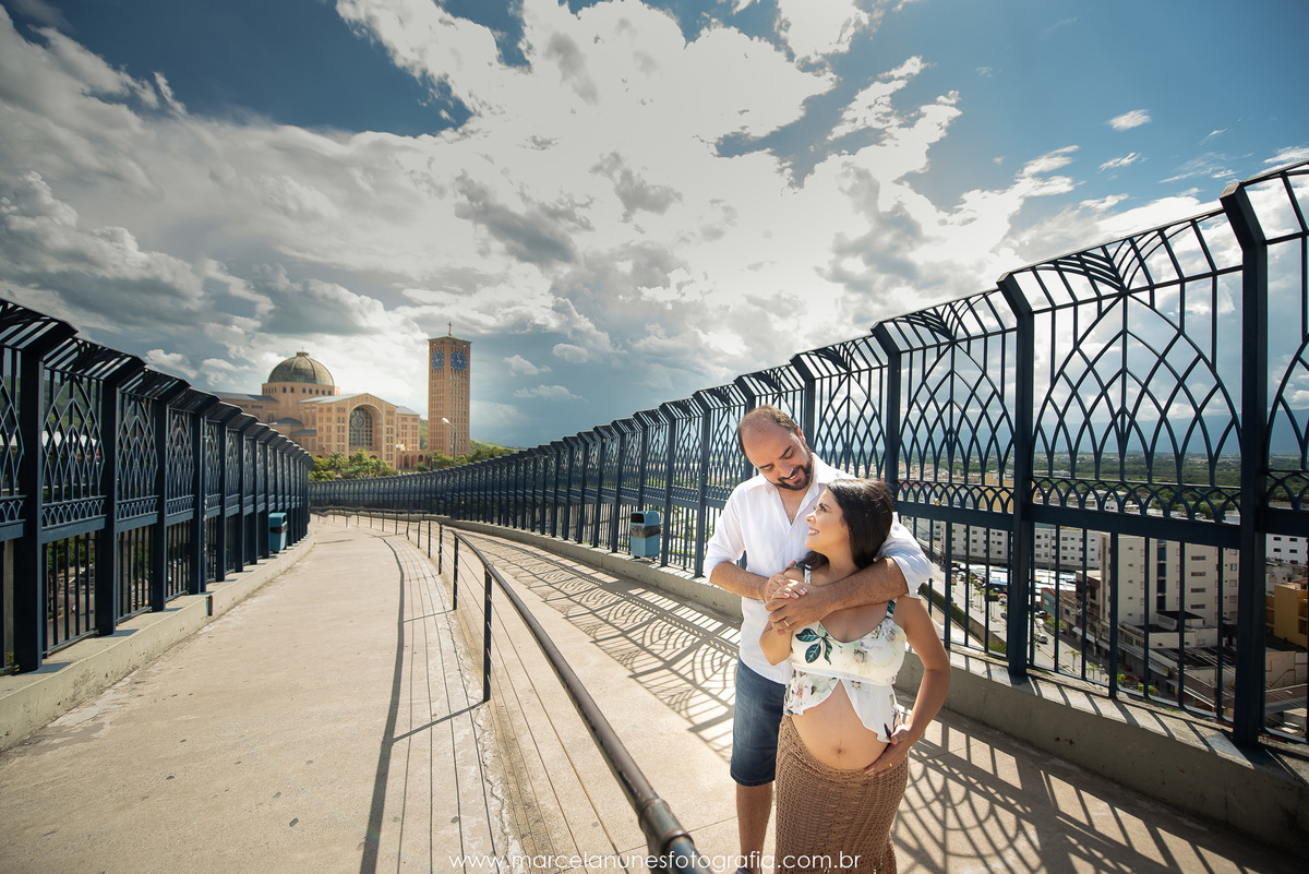 ensaio-gestante-no-santuario-nascional-basilica-de-nossa-senhora-aparecida-sp