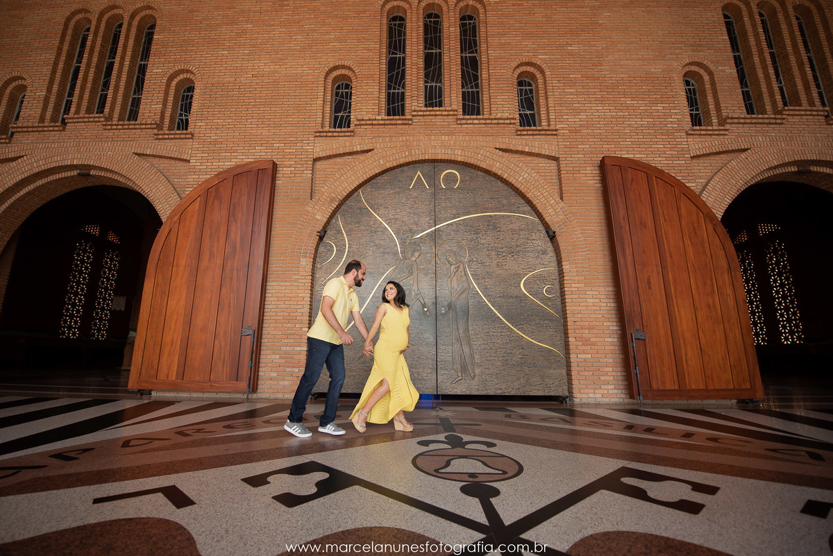 ensaio-gestante-no-santuario-nascional-basilica-de-nossa-senhora-aparecida-sp