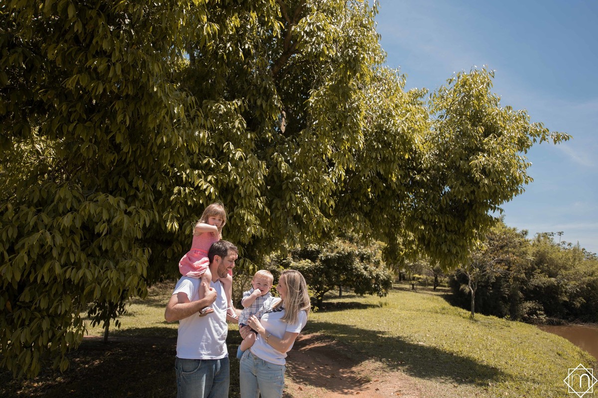 ensaio-infantil-externo-no-recanto-do-bosque-clube-dos-500-guaratingueta-sp
